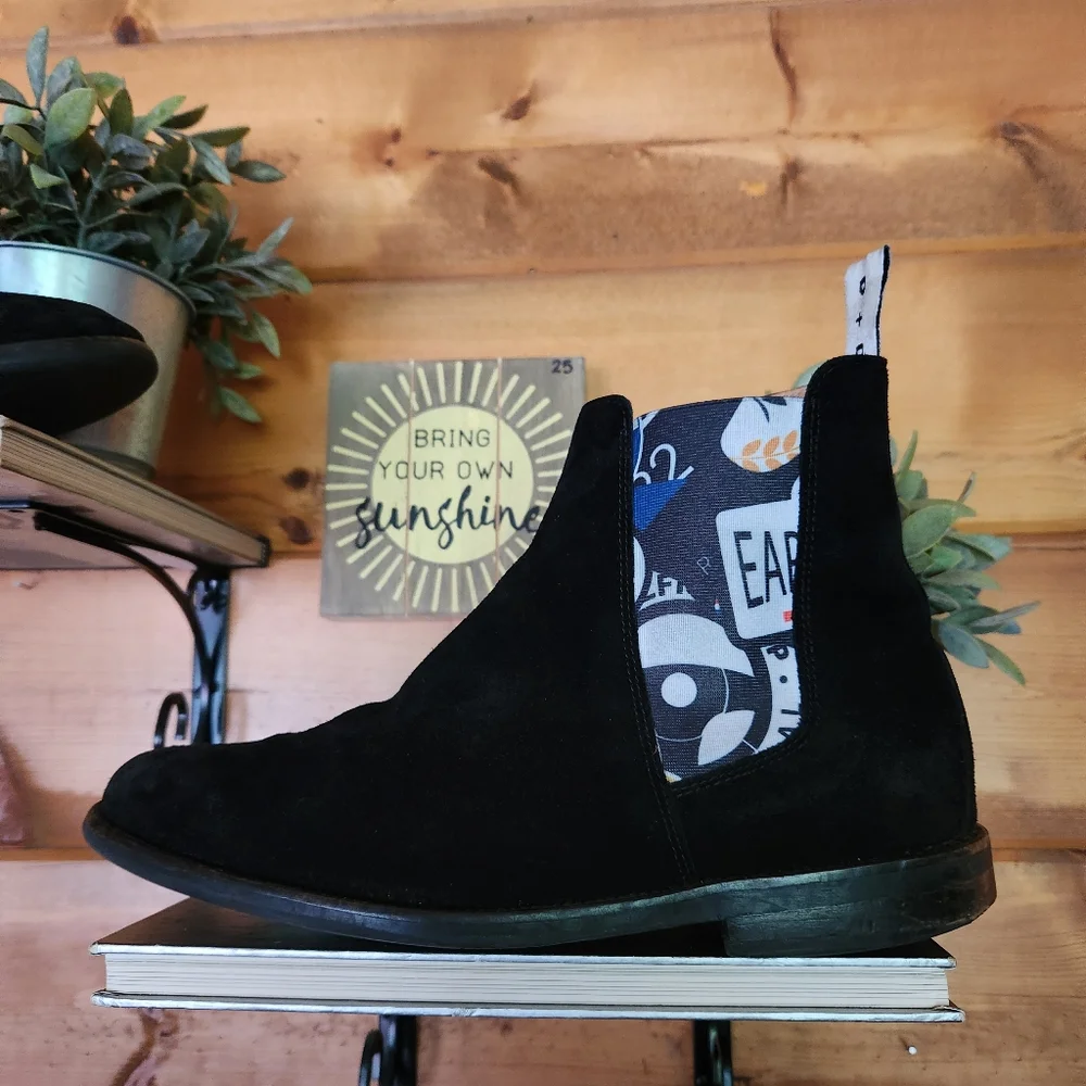 DUKE + DEXTER Woolf Handmade Black Suede Leather Chelsea Boot Racing Sport Sz 11